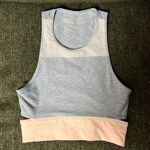 Outdoor Voices Tri Tone Slashback Extra Small Crop Sports Bra